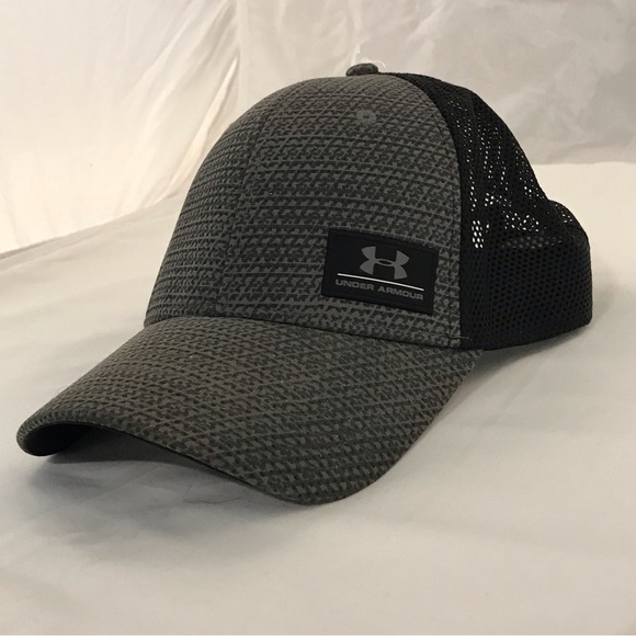 Under Armour Adjustable SnapBack Mesh Ball Cap - Picture 4 of 14